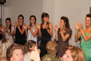 Desfile para la Sociedad de Beneficencia